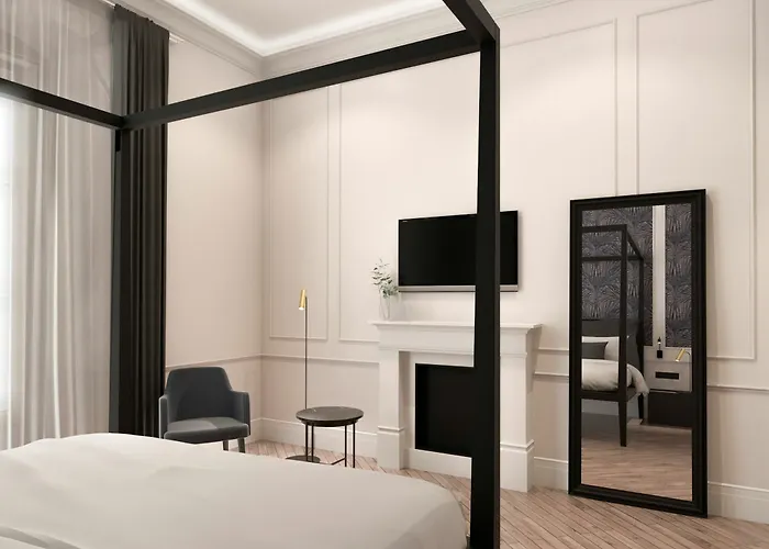 Malda Singular Hotel